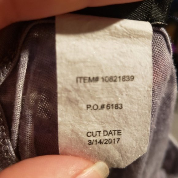 Torrid Ombre Fringe Bull Skull T Shirt  I Sz 00 - Picture 6 of 6